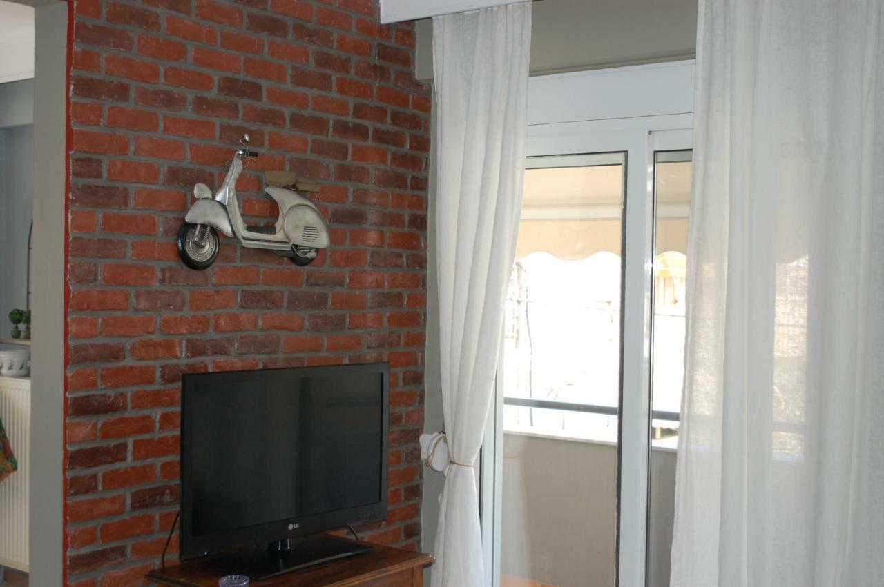 Cosy Home Boutique Apartment Peraía Eksteriør bilde