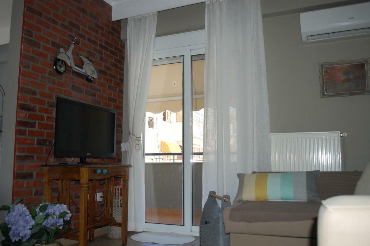 Cosy Home Boutique Apartment Peraía Eksteriør bilde