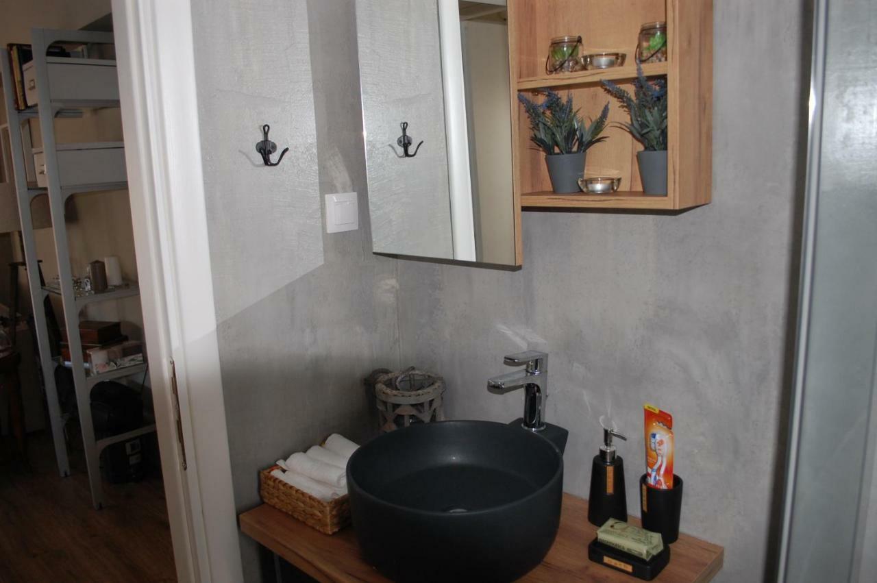 Cosy Home Boutique Apartment Peraía Eksteriør bilde